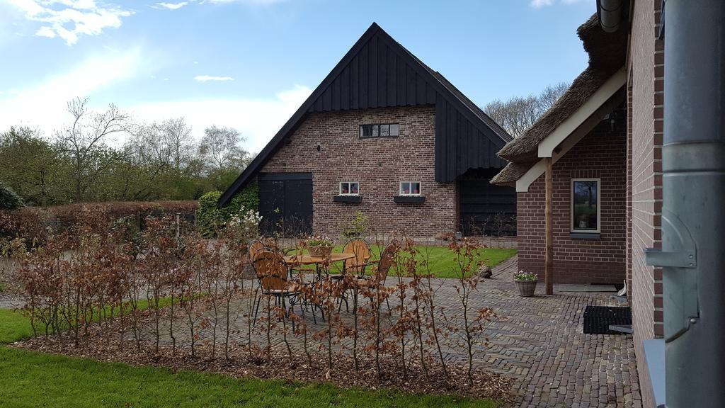 Villa Boerderij De Borgh à Westerbork Extérieur photo